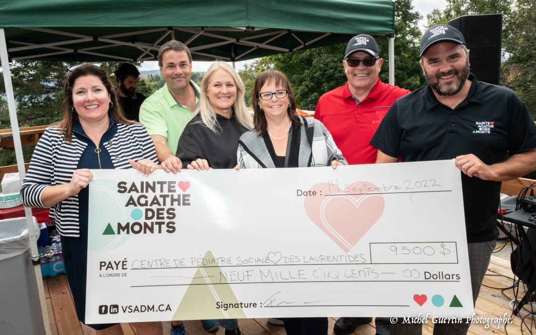 La première édition du tournoi de golf du maire amasse 9 500 $ au profit du centre de pédiatrie sociale Cœur des Laurentides!