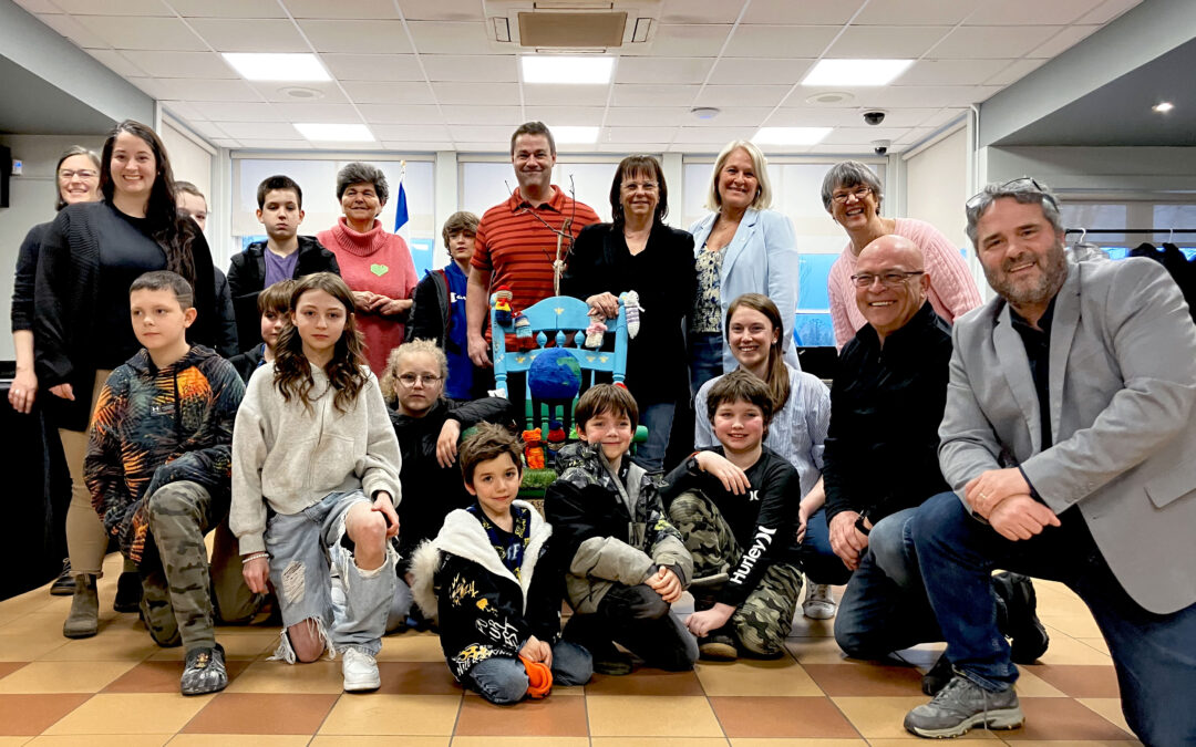 La Ville de Sainte-Agathe-des-Monts accueille sa Chaise des générations et s’engage auprès des enfants