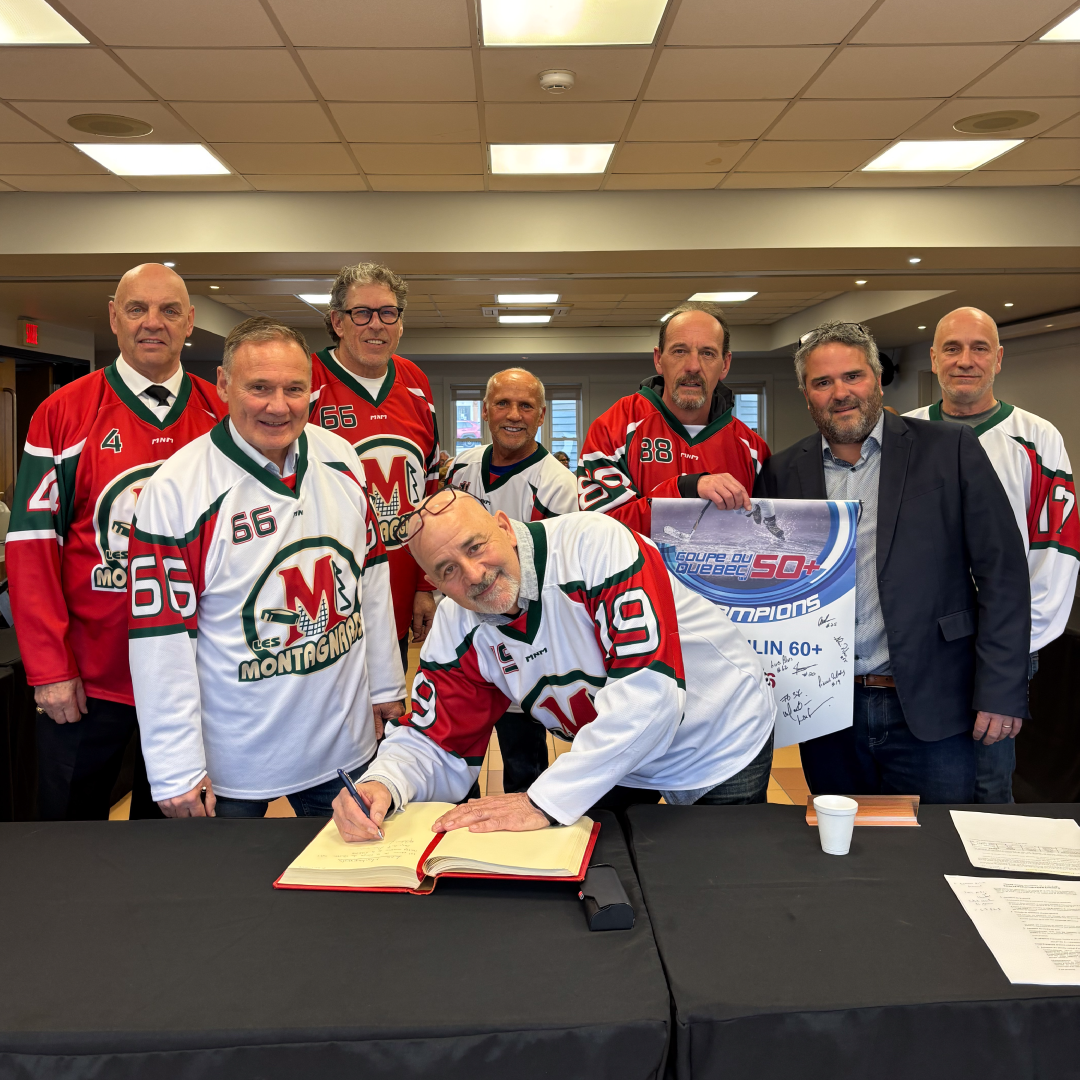 Les Montagnards invités à signer le livre d’or de la Ville